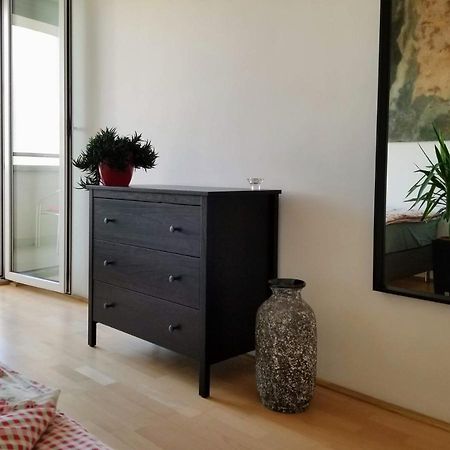 New Pest Apartman Apartment บูดาเปสต์ ภายนอก รูปภาพ