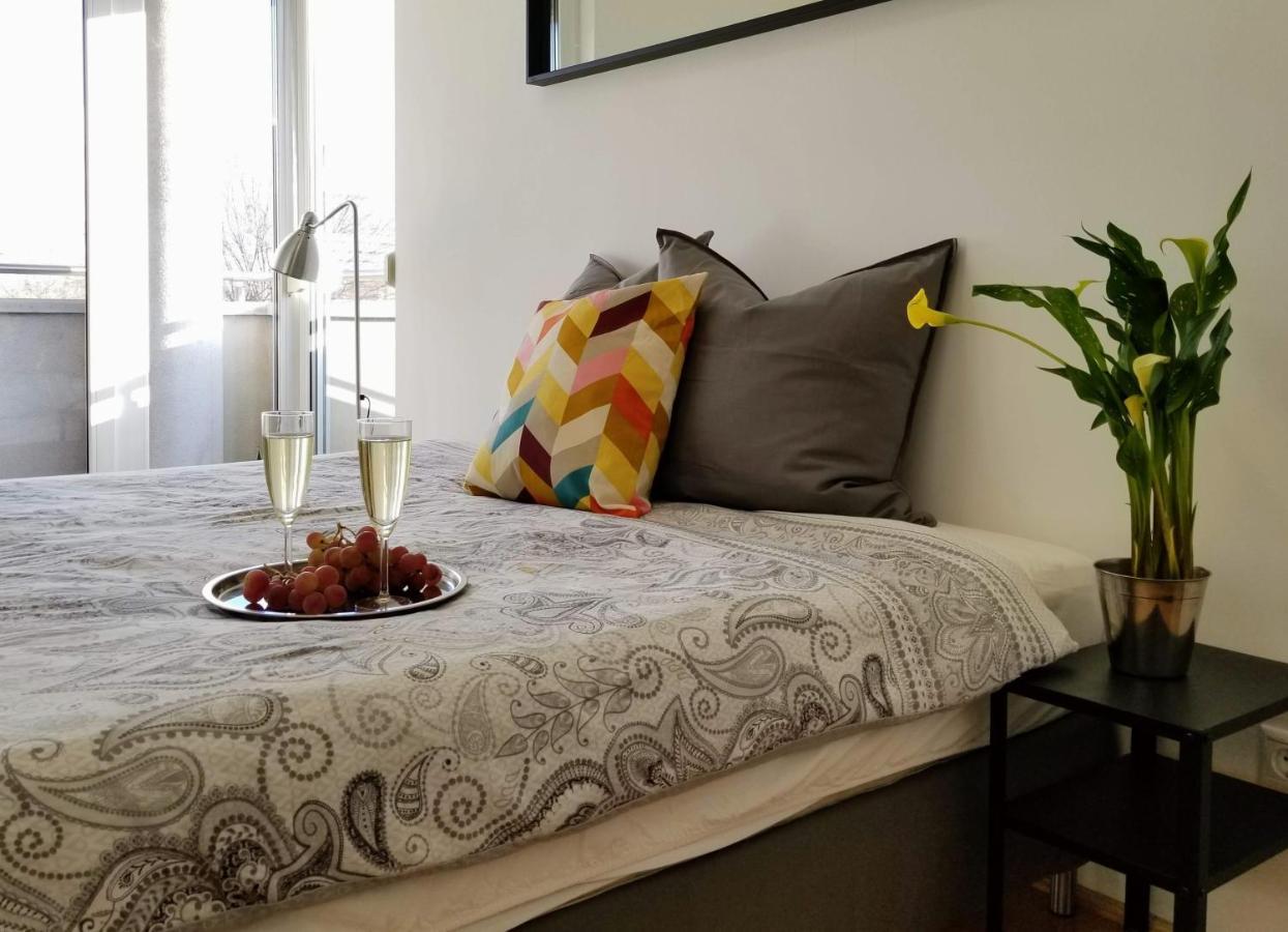 New Pest Apartman Apartment บูดาเปสต์ ภายนอก รูปภาพ