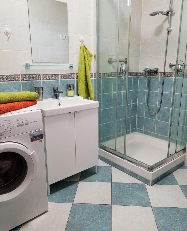 New Pest Apartman Apartment บูดาเปสต์ ภายนอก รูปภาพ