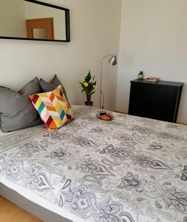 New Pest Apartman Apartment บูดาเปสต์ ภายนอก รูปภาพ